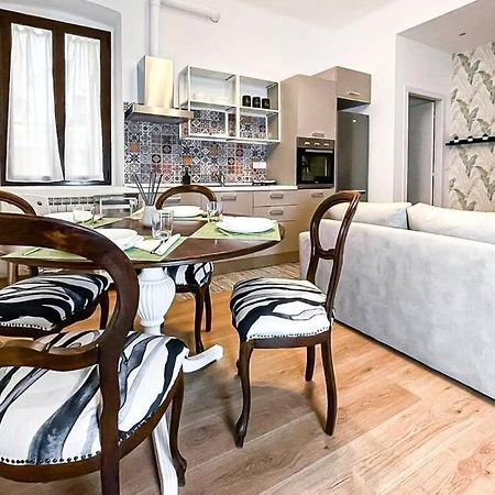 شقة Luxury Stazione Centrale Elegante Loft ترييستي المظهر الخارجي الصورة