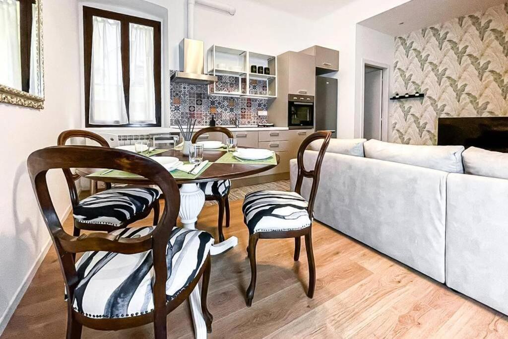 شقة Luxury Stazione Centrale Elegante Loft ترييستي المظهر الخارجي الصورة